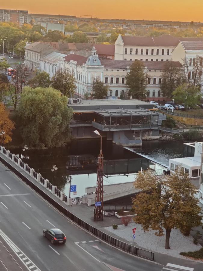 Over The City Oradea Exterior photo