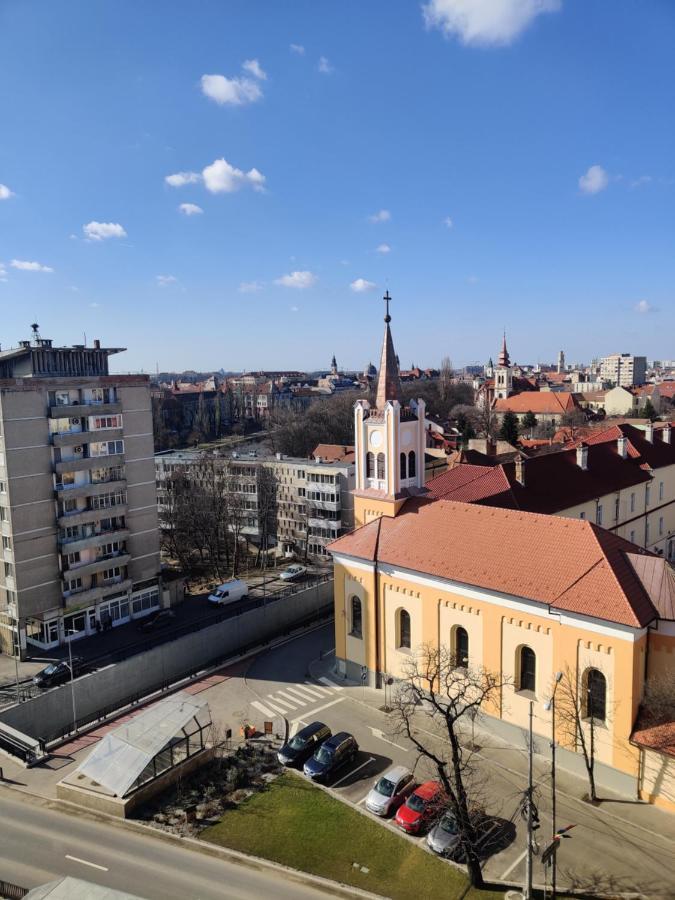 Over The City Oradea Exterior photo