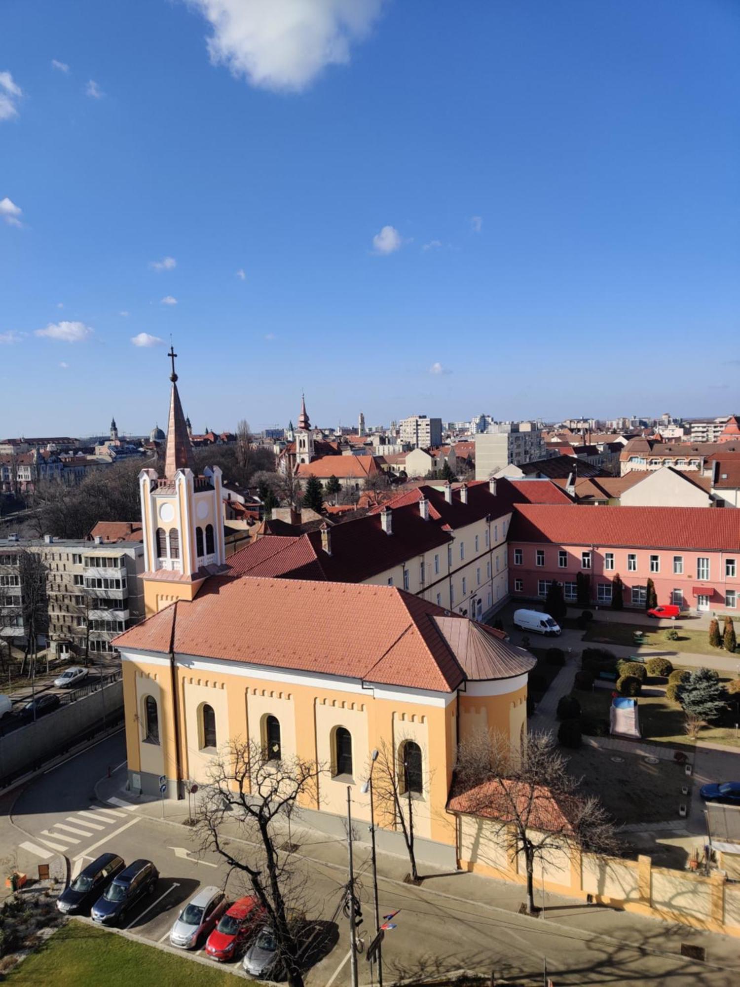 Over The City Oradea Room photo